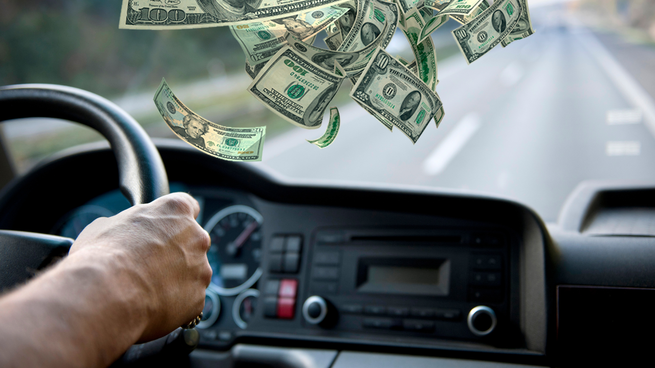 Zarada kamiondžija u 2025. ostala stabilna: prosečno oko 71.800 dolara - Balkan Truckers US