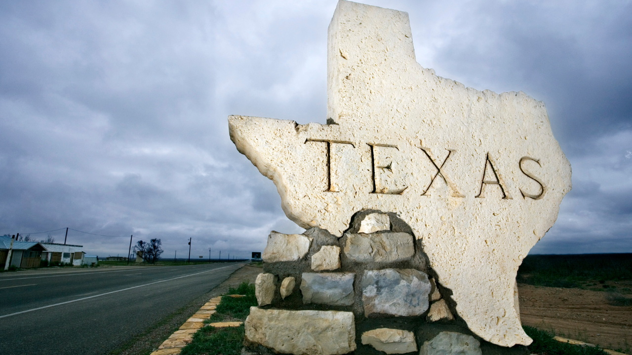  73 miliona dolara na kocki: Država New York tuži Ministarstvo saobraćaja SAD zbog CDL dozvola - Balkan Truckers US