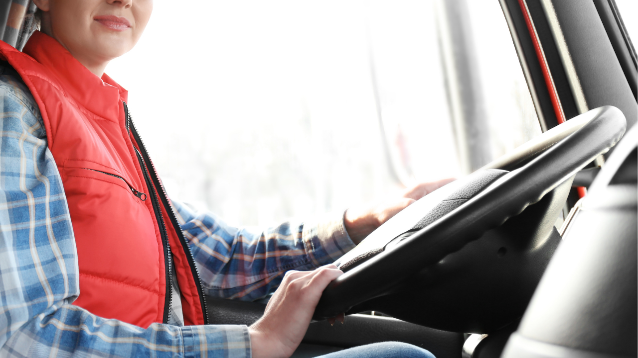  Američka transportna kompanija platiće 5,5 miliona dolara zbog diskriminacije žena pri zapošljavanju vozača kamiona - Balkan Truckers US