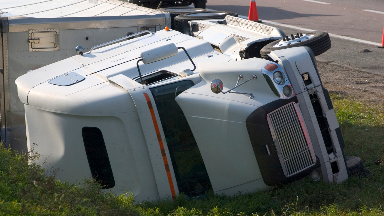  Troškovi osiguranja kamiona u SAD naglo rastu uprkos gubicima osiguravajućih kompanija - Balkan Truckers US