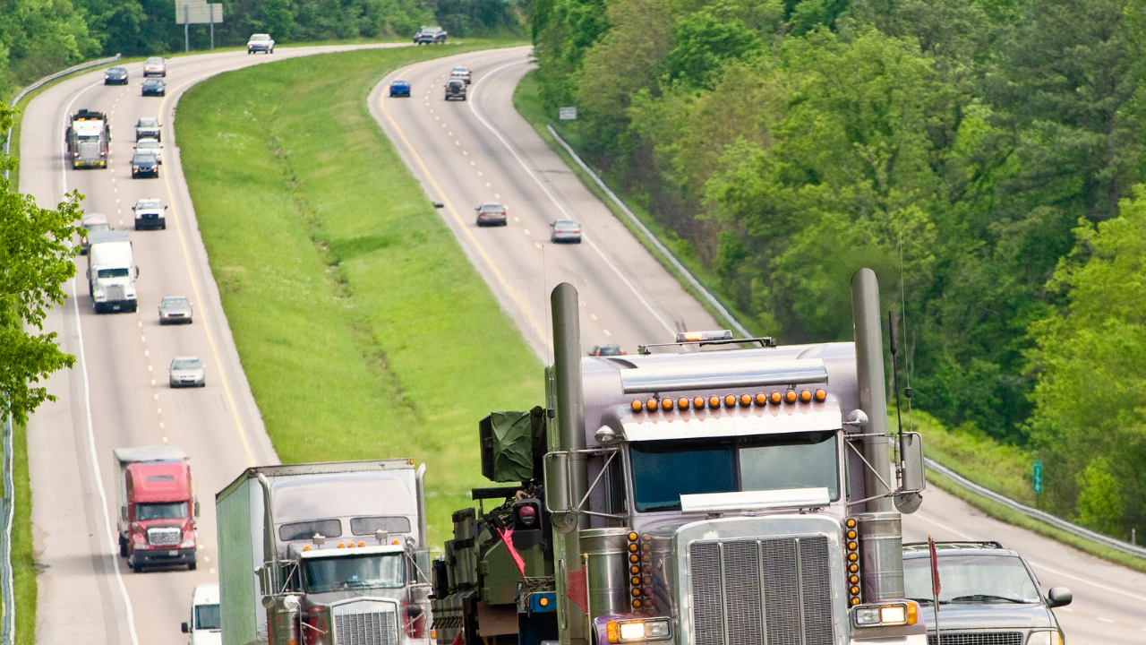 Predložen zakon: Namerno izazivanje sudara sa kamionima moglo bi da postane federalno krivično delo u SAD - Balkan Truckers US
