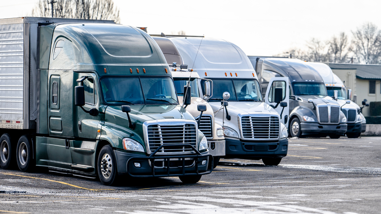 Predlog zakona vredan 580 milijardi dolara donosi velike promene za vozače kamiona u SAD - Balkan Truckers US