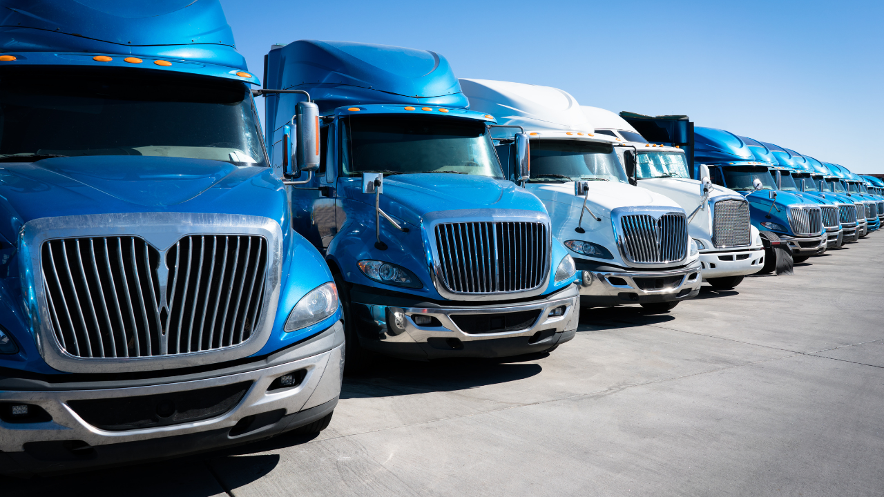 Novi izveštaj otkriva rezultate jednogodišnje akcije protiv nelegalnih i nebezbednih praksi u kamionskoj industriji SAD - Balkan Truckers US
